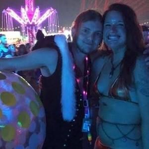 Meet your Posher, Cameron